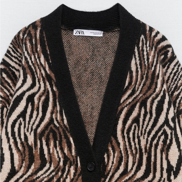 ZARA Animal Print V-Neck Cardigan Sweater - Picture 8 of 9